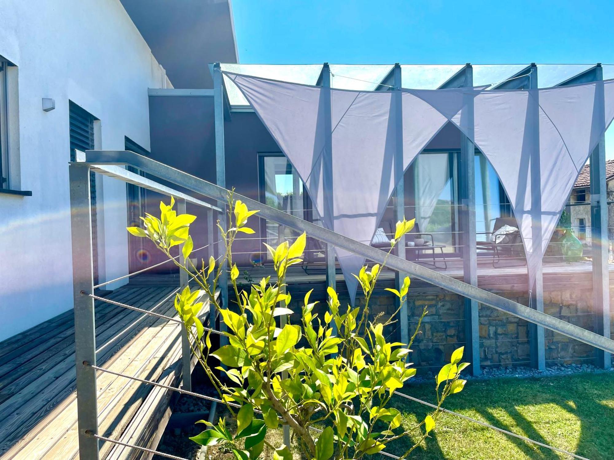 Mega Apartamento Prvacina Exterior foto