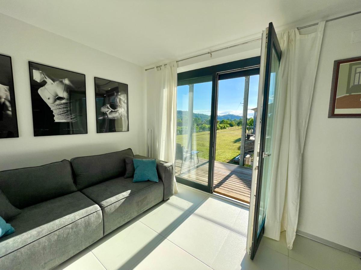 Mega Apartamento Prvacina Exterior foto